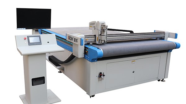 PP切割機(jī)工藝特點(diǎn)和切割機(jī)發(fā)展趨勢