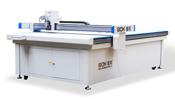 如何正確的使用振動(dòng)刀切割機(jī)