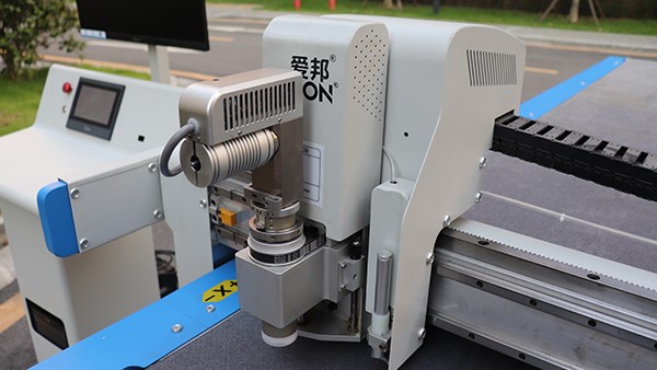 振動刀鞋墊裁剪機，鞋墊切割機價格