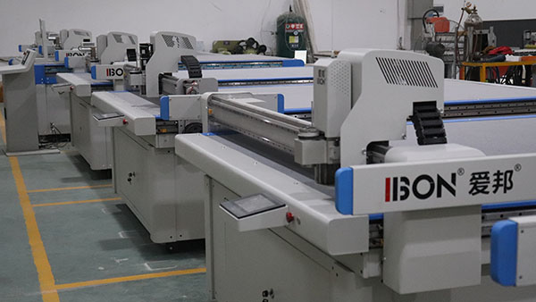 異形切割機(jī)，智能自動(dòng)化異形裁剪設(shè)備