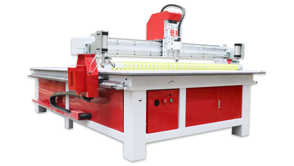 旋轉(zhuǎn)刀切割機