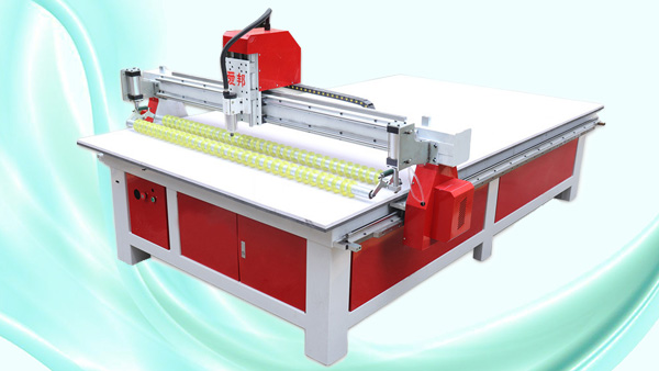 絲圈腳墊裁剪機(jī)
